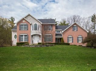 463 Stove Pipe Rd, Voorheesville, NY 12186