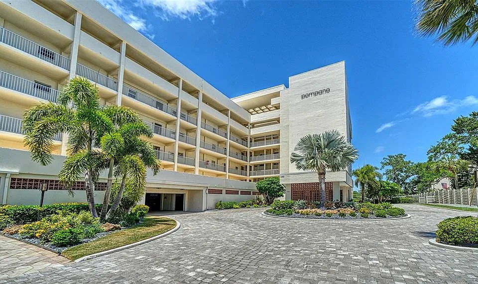 1355 S Portofino Dr #103