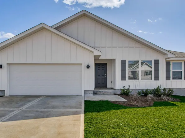 6779 Cambrian Rdg, Laurel Hill, FL 32567