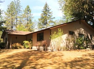 326 April Dr, Merlin, OR 97532