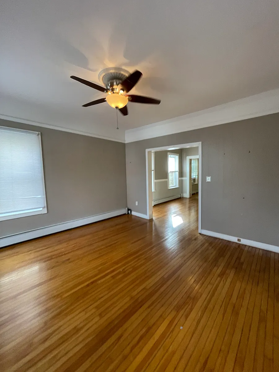 Building Photo - 5 Freeland Ter #3