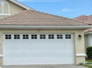 827 SW Lake Charles Cir, Port Saint Lucie, FL 34986