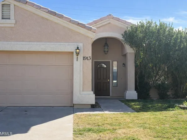 1913 E Marquette Dr, Gilbert, AZ 85234