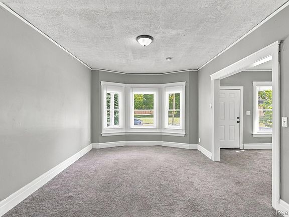 5th image of 7465 Hanover St