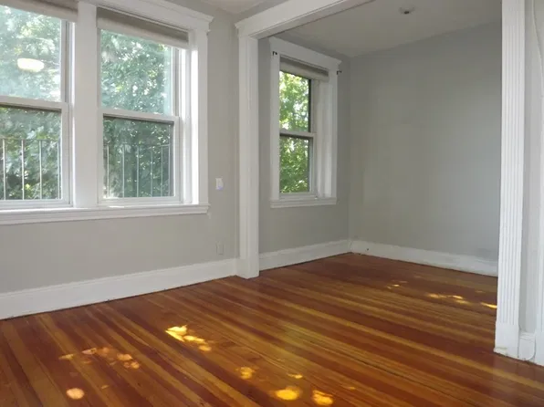31 Orkney Rd Unit 54, Brighton, MA 02135