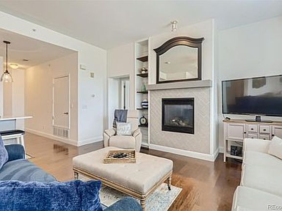 3rd image of 200 Poplar St Unit O