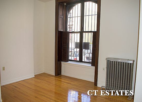 4th image of 32 W 131st St APT 1W