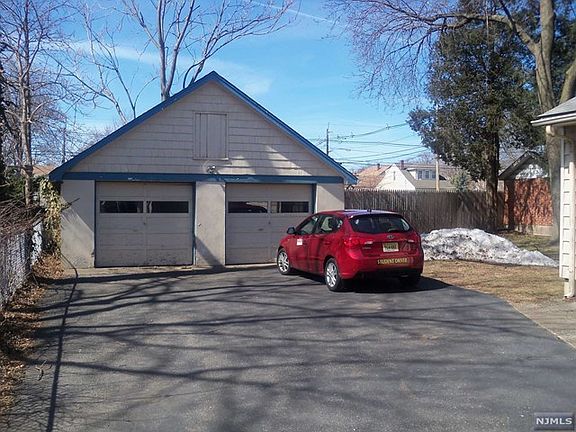 4th image of 44 Albert Ave #1X