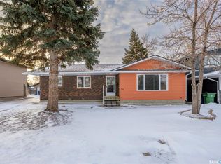 54 Buttercup Cres NW, Moose Jaw, SK S6J1A4