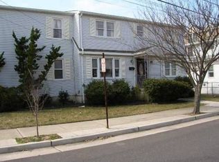 100 N Jefferson Ave, Margate City, NJ 08402