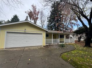 2468 W Dry Creek Rd, Healdsburg, CA 95448