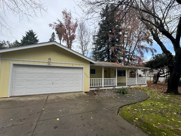 2468 W Dry Creek Rd, Healdsburg, CA 95448
