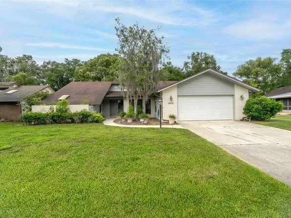 34527 Cedarfield Dr, Dade City, FL 33523