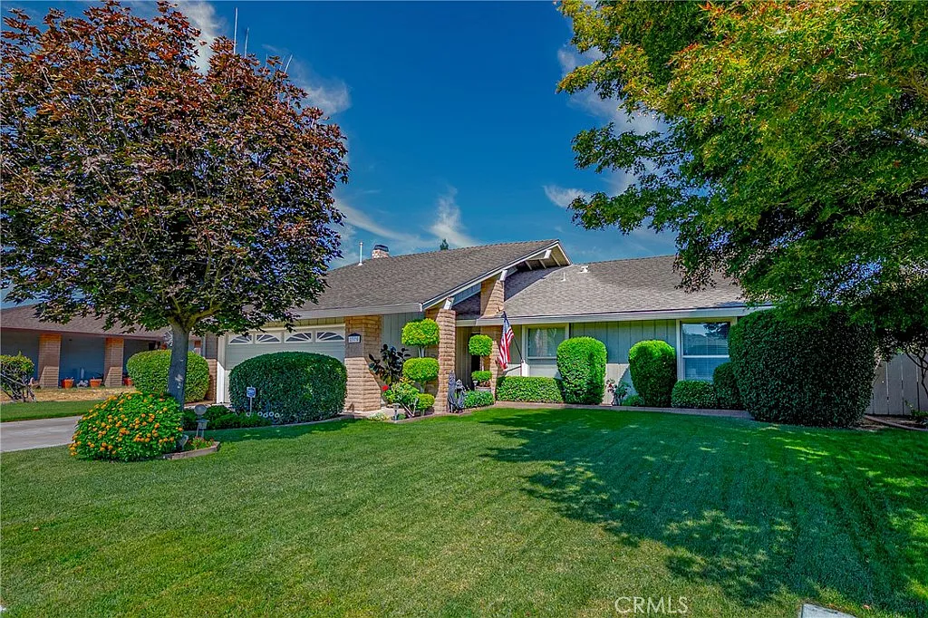 2375 Fay Dr photo 1