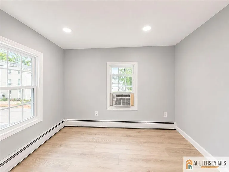 6 Rutgers Rd — Photo 20