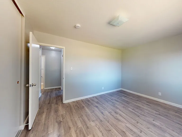 1400 Yuba Ave — Photo 43