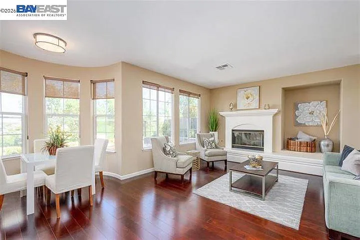 4540 Sweetgale Dr — Photo 12