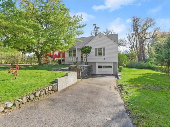 161 Sunset Road, Montrose, NY 10548