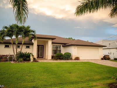 2533 SW 38th Terrace Cpe, Coral, FL, 33914