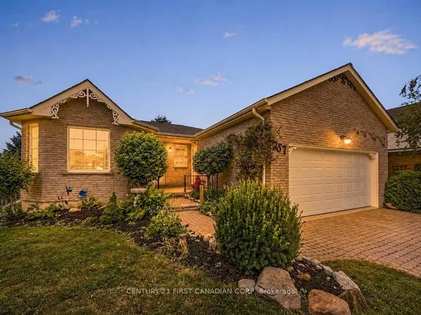257 Fennel St, Blandford Blenheim, ON N0J 1S0