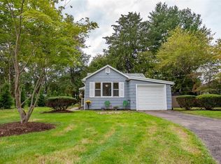 11 Beverly Rd, Cortlandt Manor, NY 10567