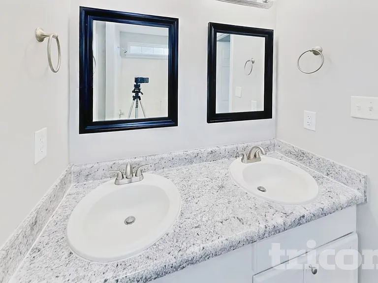 3032 Buttonwood Ln — Photo 6