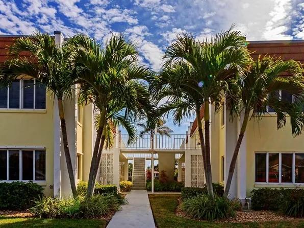 1309 Bayshore Drive #203, Fort Pierce, FL 34949