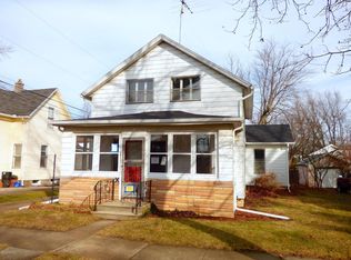 1011 Morrison Ave, Saint Joseph, MI 49085