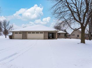 811 Westland St, New London, MN 56273