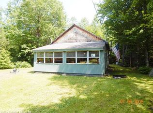 79 Marshall Rd, Bradford, ME 04410