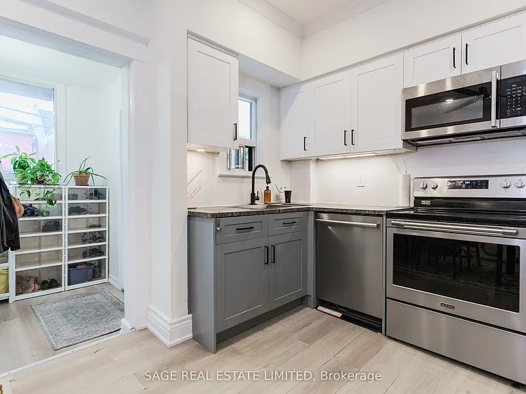 37 Rusholme Rd #MAIN — Photo 5