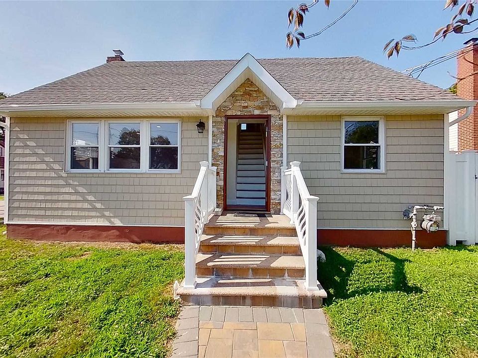 1st image of 22 Kingston Ave