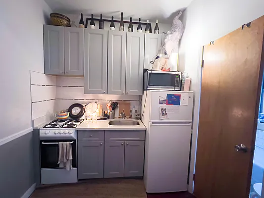 Rented by Denise Rosenblum, LREB | media 7