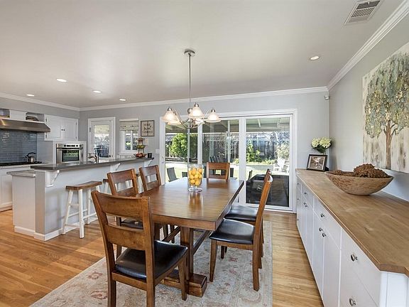 3rd image of 3577 Calico Ave