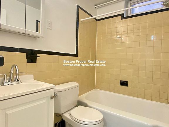 304 Berkeley St. #1 Boston - Back Bay Unit Photo 4