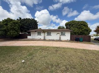18801 SW 180th St, Miami, FL 33177