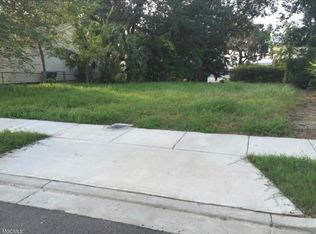 1048 Lafayette St, Biloxi, MS 39530