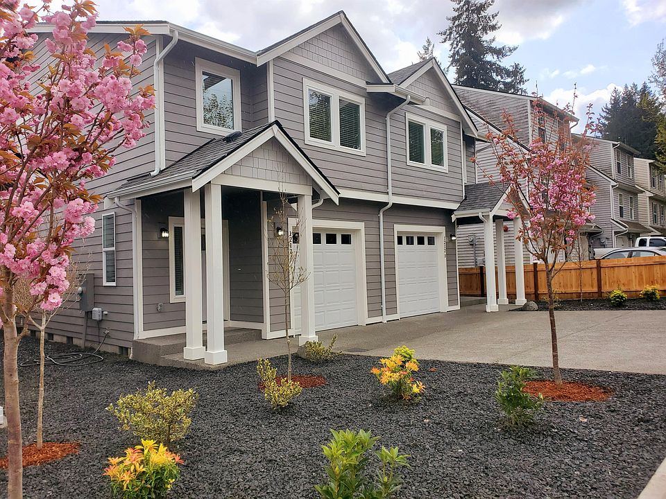 1st image of 1212 Cora St SE #1