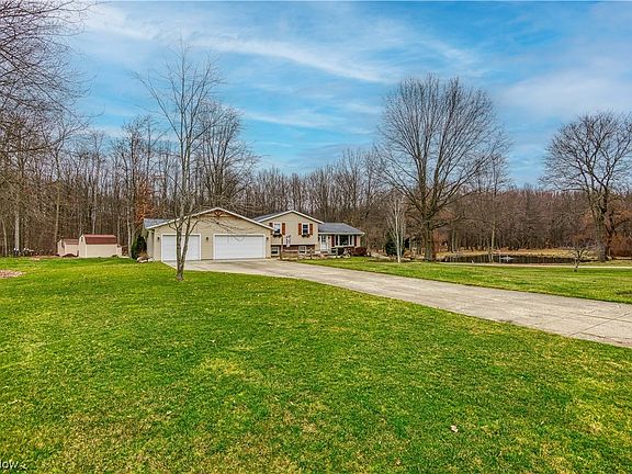 5th image of 4957 Sherman Wood Dr