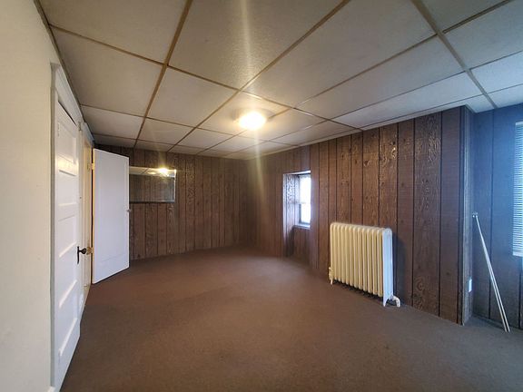 4th image of 902 N 5th St APT 3