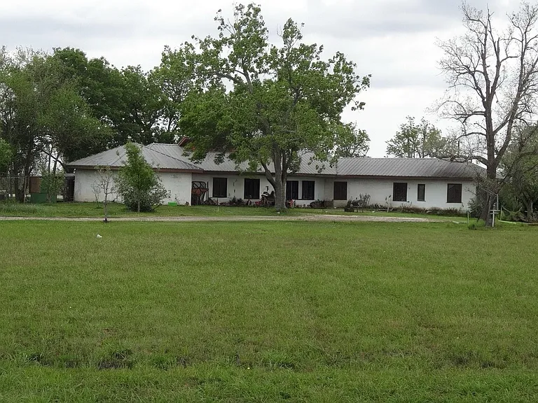 40344 Harpers Church Rd — Photo 1