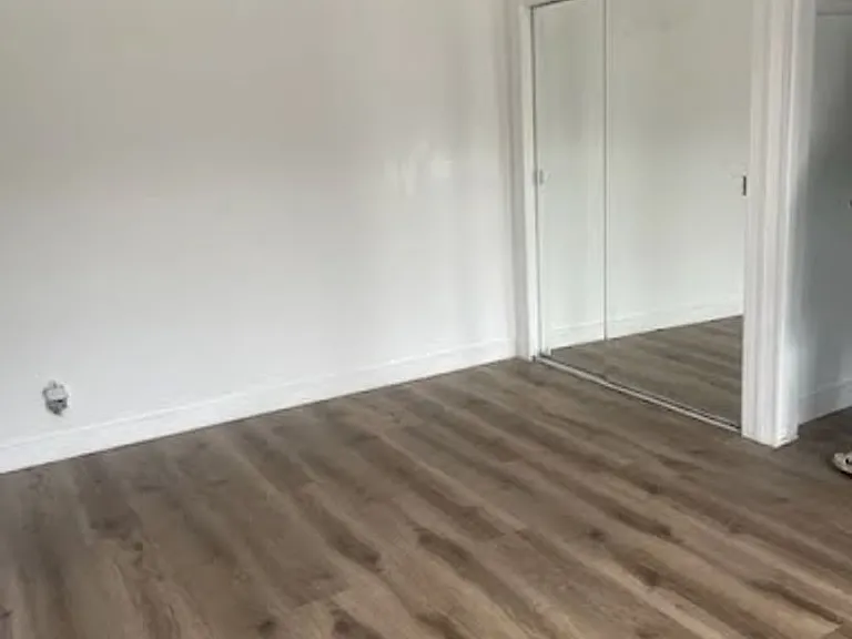 Alexandria Apartments LLC — Photo 37