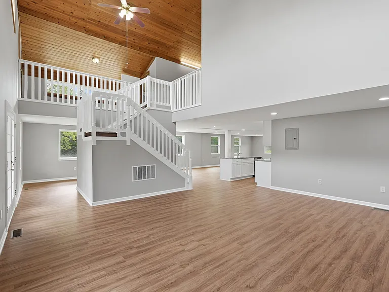 7134 Williams Rd — Photo 9