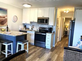 40 Folly Field Rd APT C242, Hilton Head Island, SC 29928