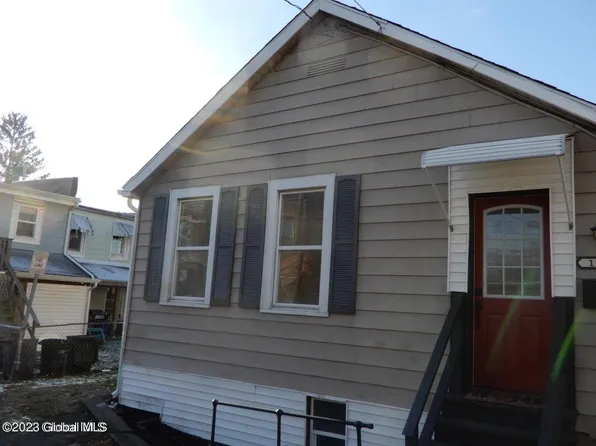 1023 5th Avenue, Troy, NY 12180