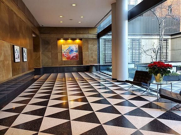 4th image of 62 W 62nd St APT 12F