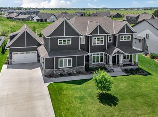 2027 Sandstone Loop N, Sartell, MN 56377