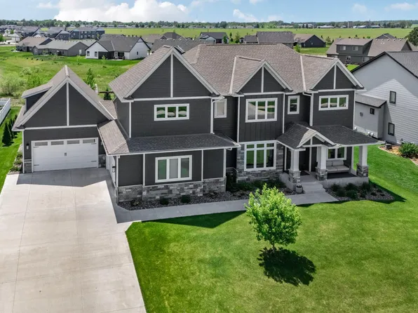2027 Sandstone Loop N, Sartell, MN 56377
