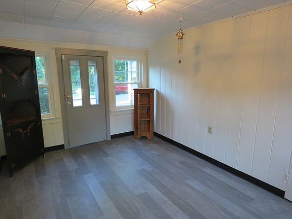 5th image of 52 Orange St