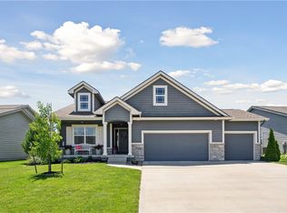 1100 NW 5th St, Grimes, IA 50111